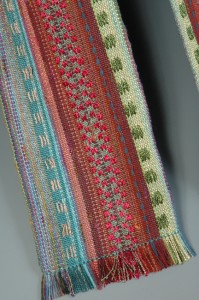 RibbonScarfDetail